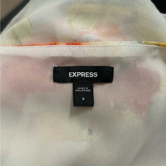 Express Ruffle Cami Top - Picture 4 of 6